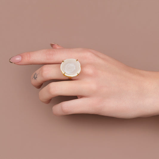 Geode ring - Lottie